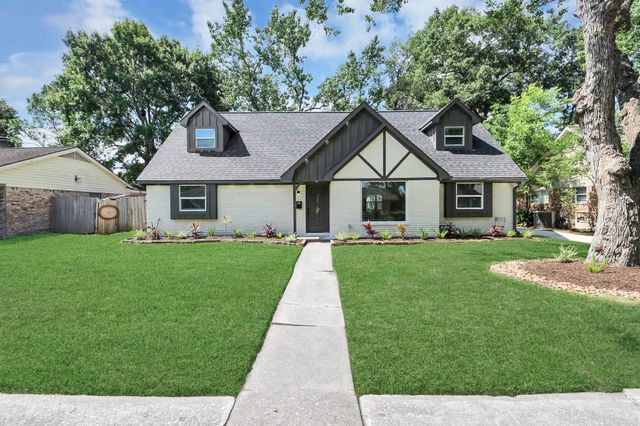 6015 Mcknight Street, Houston, TX 77035