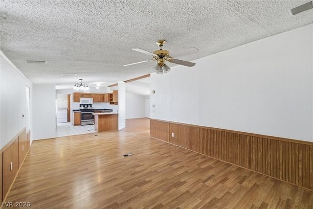 4650 Melissa Lane, Pahrump, NV 89048