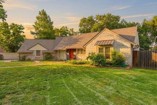 102 S Bonnie Brae, Wichita, KS 67207