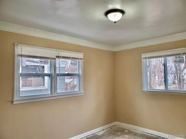 20543 Lindsay Street, Detroit, MI 48235