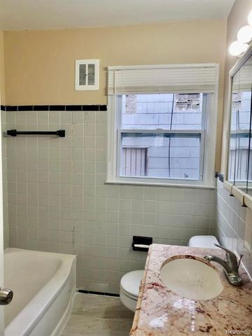 20543 Lindsay Street, Detroit, MI 48235