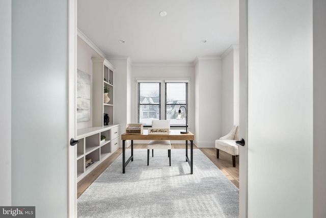 516 VALLEY DR SE, Vienna, VA 22180