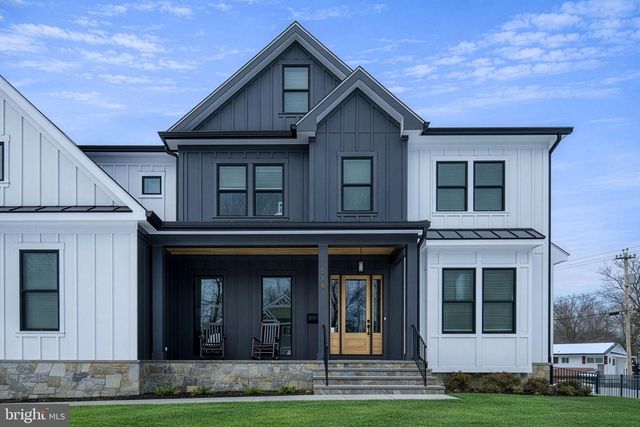 516 VALLEY DR SE, Vienna, VA 22180