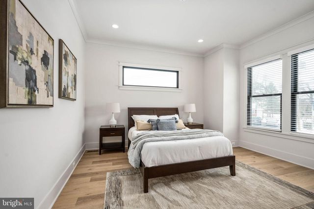 516 VALLEY DR SE, Vienna, VA 22180