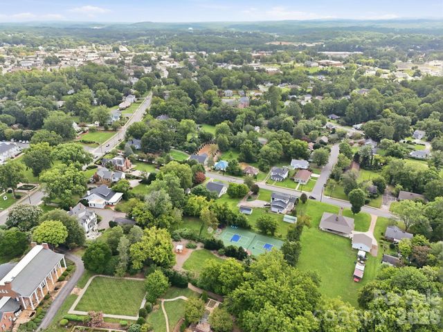 107 Burkemont Avenue, Morganton, NC 28655