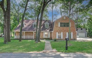 808 Stone Mountain Drive, Conroe, TX 77302