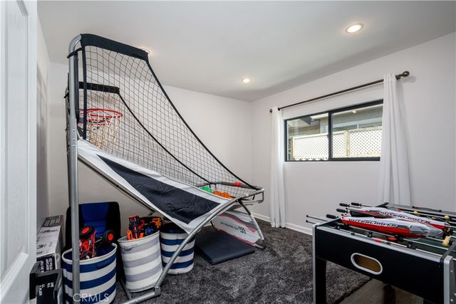10122 Groveside Avenue, Whittier, CA 90603