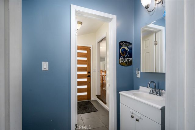 10122 Groveside Avenue, Whittier, CA 90603