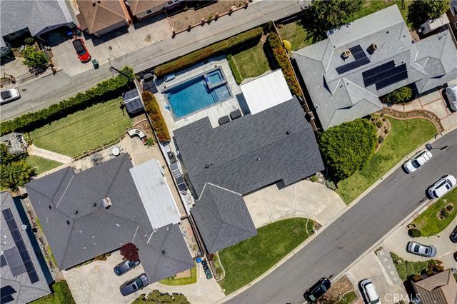10122 Groveside Avenue, Whittier, CA 90603