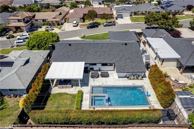 10122 Groveside Avenue, Whittier, CA 90603