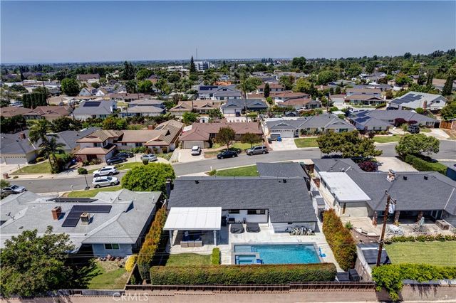 10122 Groveside Avenue, Whittier, CA 90603