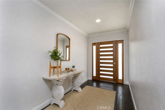 10122 Groveside Avenue, Whittier, CA 90603
