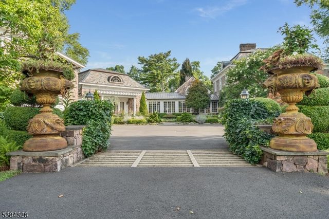 312 Hamden Rd, Franklin Twp., NJ 08801