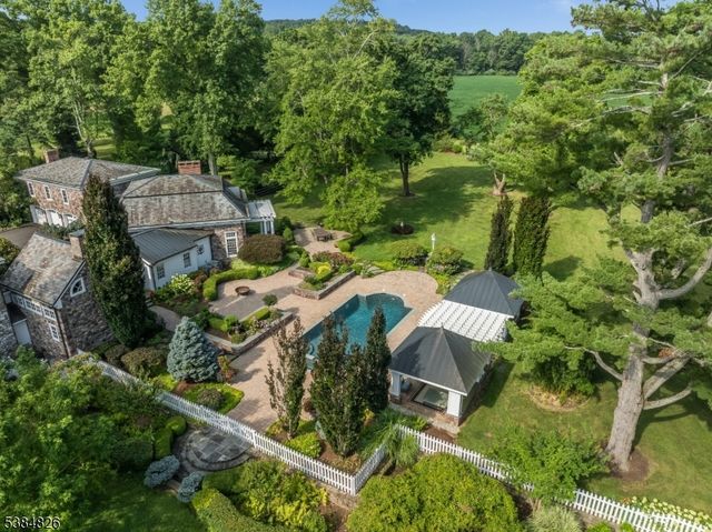 312 Hamden Rd, Franklin Twp., NJ 08801