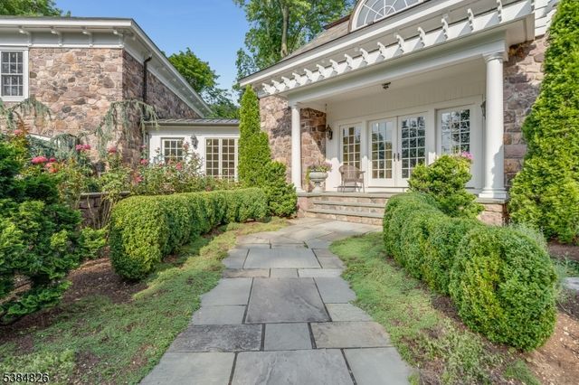 312 Hamden Rd, Franklin Twp., NJ 08801