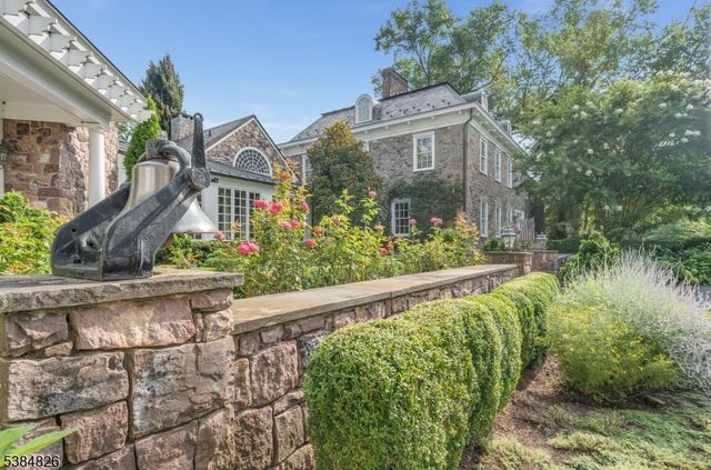 312 Hamden Rd, Franklin Twp., NJ 08801