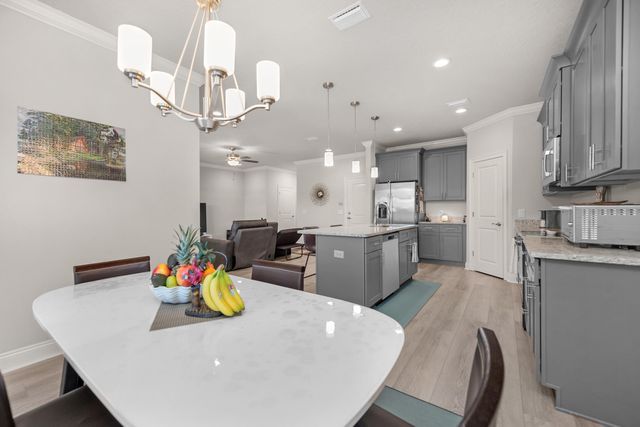 2518 Lovewood Drive, Navarre, FL 32566