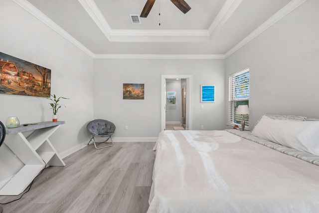 2518 Lovewood Drive, Navarre, FL 32566