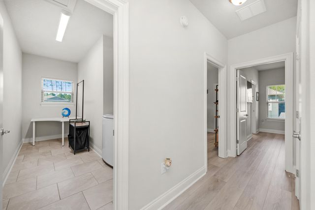 2518 Lovewood Drive, Navarre, FL 32566