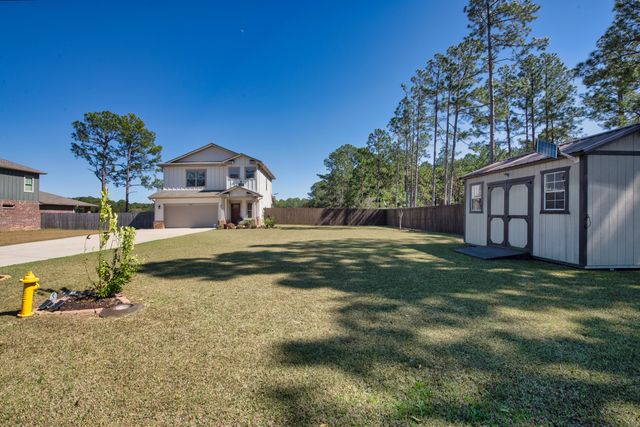 2518 Lovewood Drive, Navarre, FL 32566