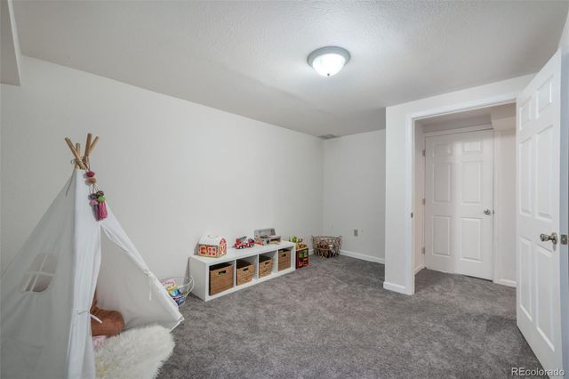 7925 Contrails Drive, Colorado Springs, CO 80920