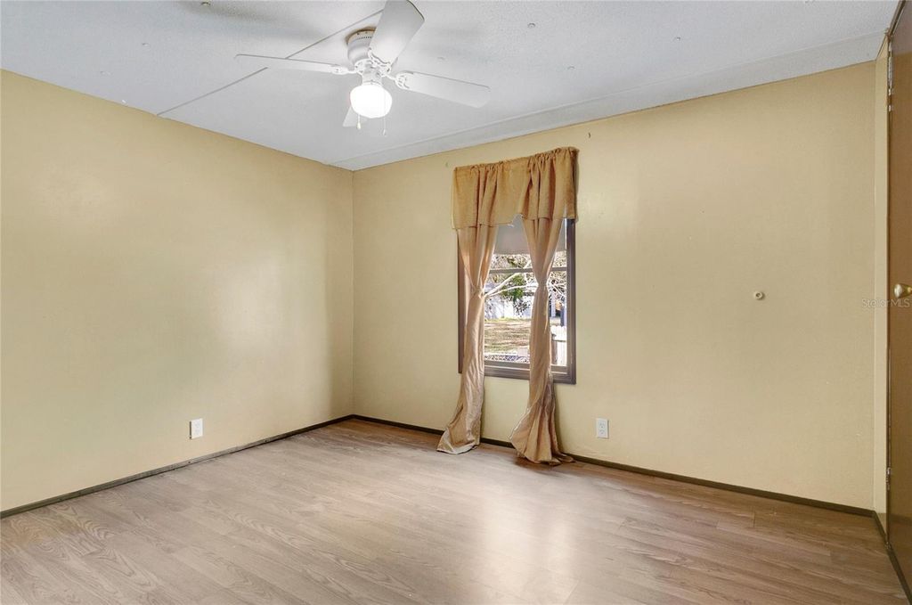 Image 14 of property listing at 1732 N 6TH STREET, Orlando, FL 32820