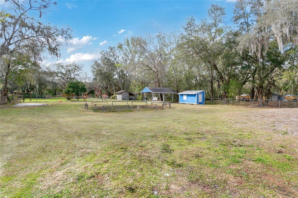 Image 22 of property listing at 1732 N 6TH STREET, Orlando, FL 32820