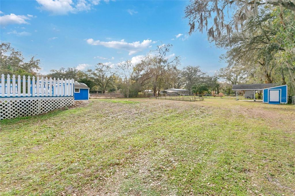 Image 26 of property listing at 1732 N 6TH STREET, Orlando, FL 32820