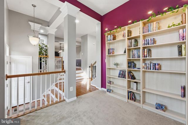 13722 ABBEY MANOR LN, Gainesville, VA 20155