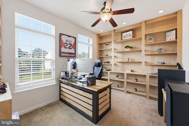 13722 ABBEY MANOR LN, Gainesville, VA 20155
