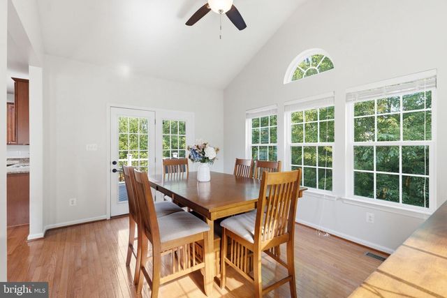 13722 ABBEY MANOR LN, Gainesville, VA 20155