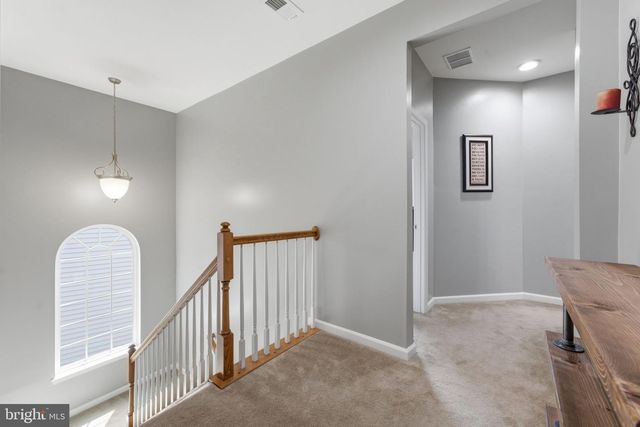 13722 ABBEY MANOR LN, Gainesville, VA 20155