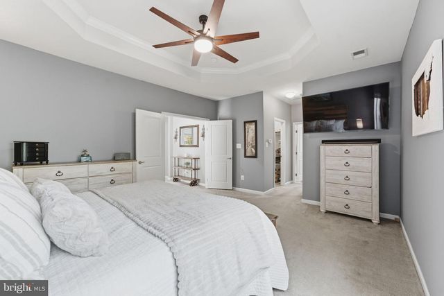13722 ABBEY MANOR LN, Gainesville, VA 20155