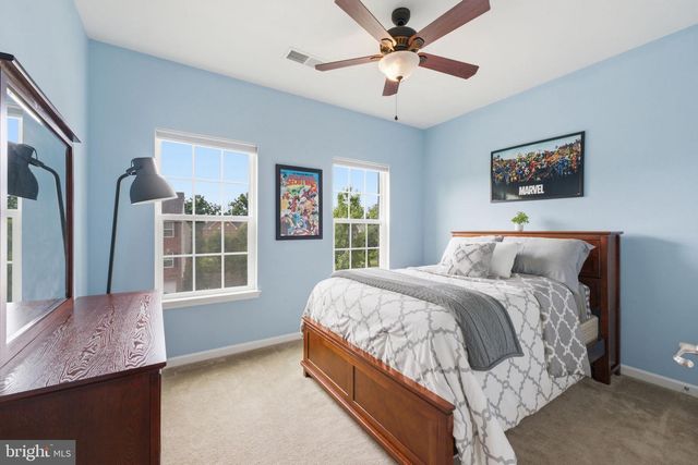 13722 ABBEY MANOR LN, Gainesville, VA 20155