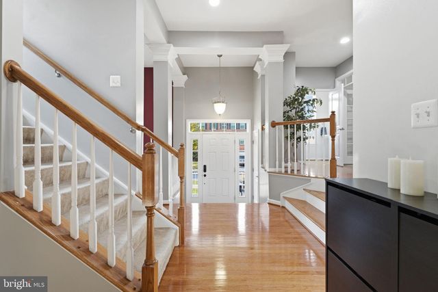13722 ABBEY MANOR LN, Gainesville, VA 20155