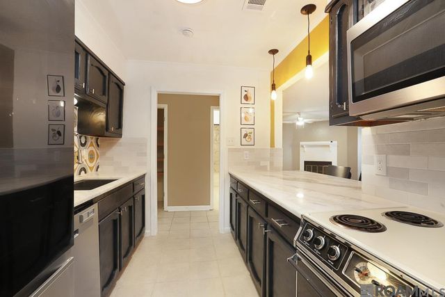 12417 Coursey Boulevard, Baton Rouge, LA 70816