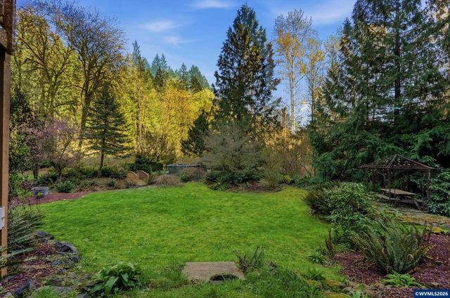 34880 NE Corral Creek Rd, Newberg, OR 97312