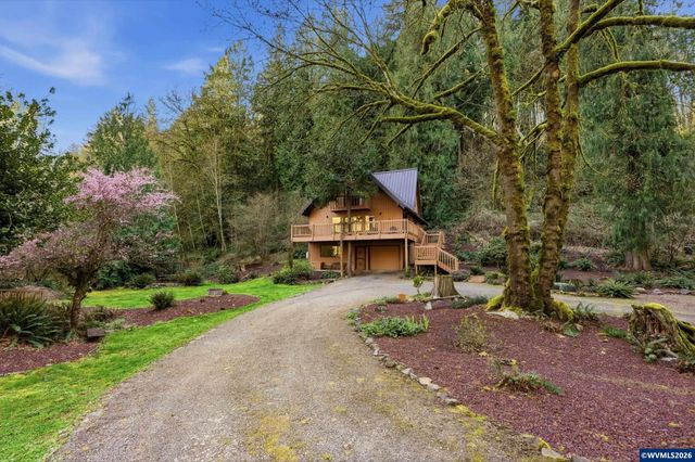 34880 NE Corral Creek Rd, Newberg, OR 97312