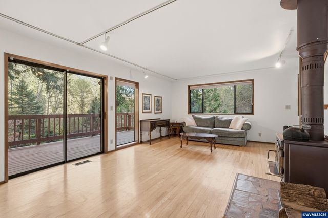 34880 NE Corral Creek Rd, Newberg, OR 97312