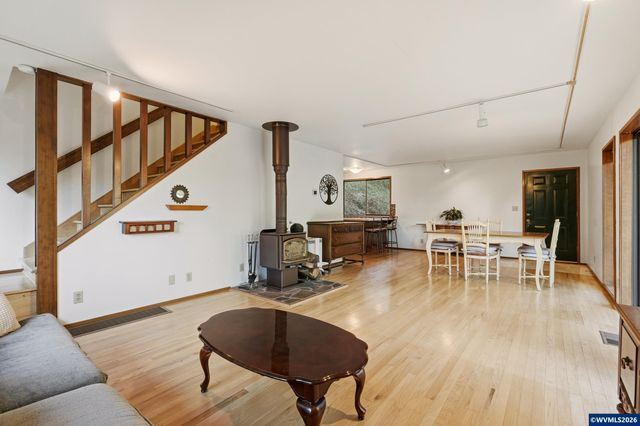 34880 NE Corral Creek Rd, Newberg, OR 97312