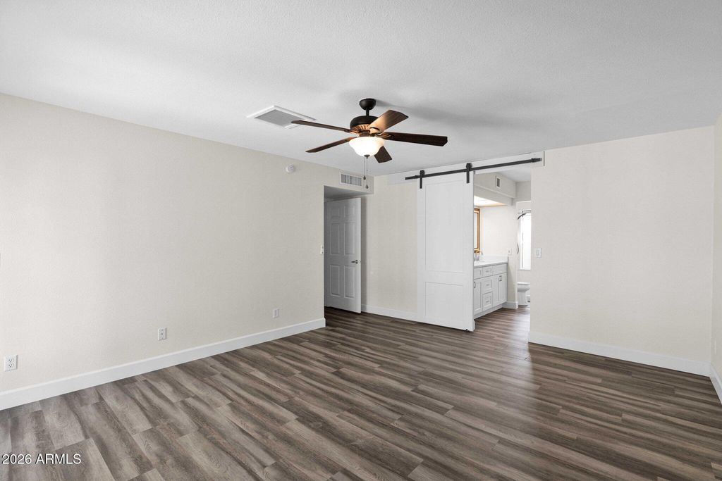 Image 16 of property listing at 603 W STRAFORD Drive, Chandler, AZ 85225