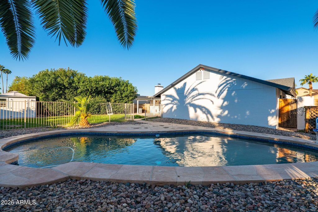 Image 29 of property listing at 603 W STRAFORD Drive, Chandler, AZ 85225