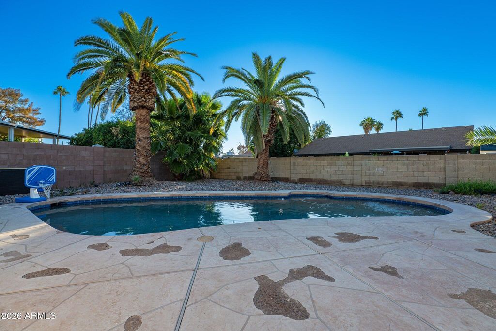 Image 32 of property listing at 603 W STRAFORD Drive, Chandler, AZ 85225