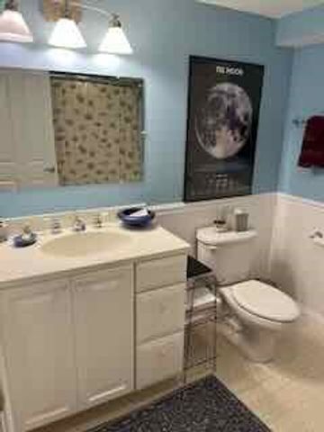 31 Ripley Street 31, Newton, MA 02459