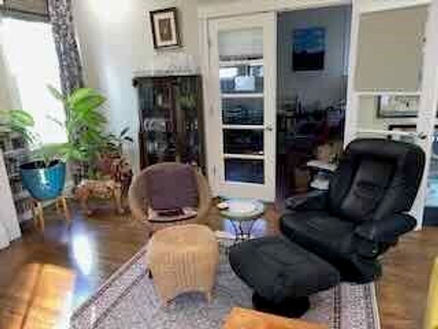 31 Ripley Street 31, Newton, MA 02459