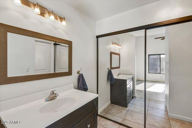 9221 N 59TH Avenue 218, Glendale, AZ 85302