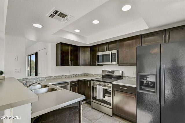 9221 N 59TH Avenue 218, Glendale, AZ 85302