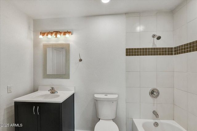 9221 N 59TH Avenue 218, Glendale, AZ 85302