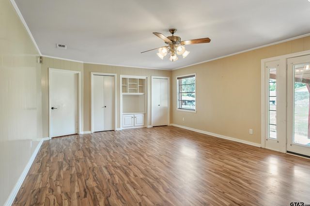 559 Elm St, Frankston, TX 75763