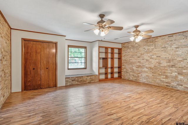 559 Elm St, Frankston, TX 75763